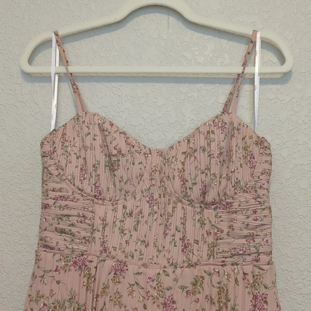 Lulu's Cascading Crush blush pink floral tiered sleeveless bustier midi dress - Picture 8 of 12